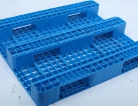 如何预防塑料托盘在堆叠时损坏或变形